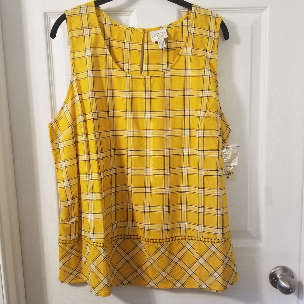 St. John's Bay sleeveless top